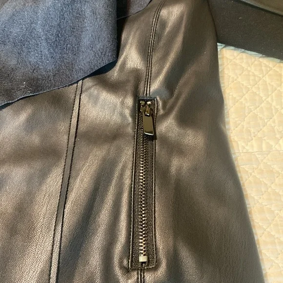 Women’s jacket - Picture 6 of 8